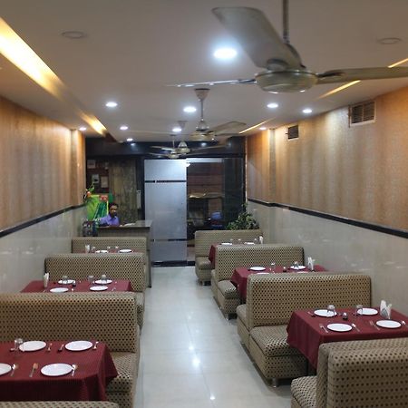 Hotel Avadh Nagpur Esterno foto