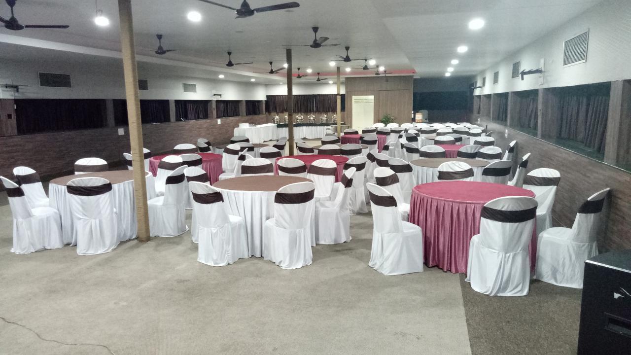 Hotel Avadh Nagpur Esterno foto